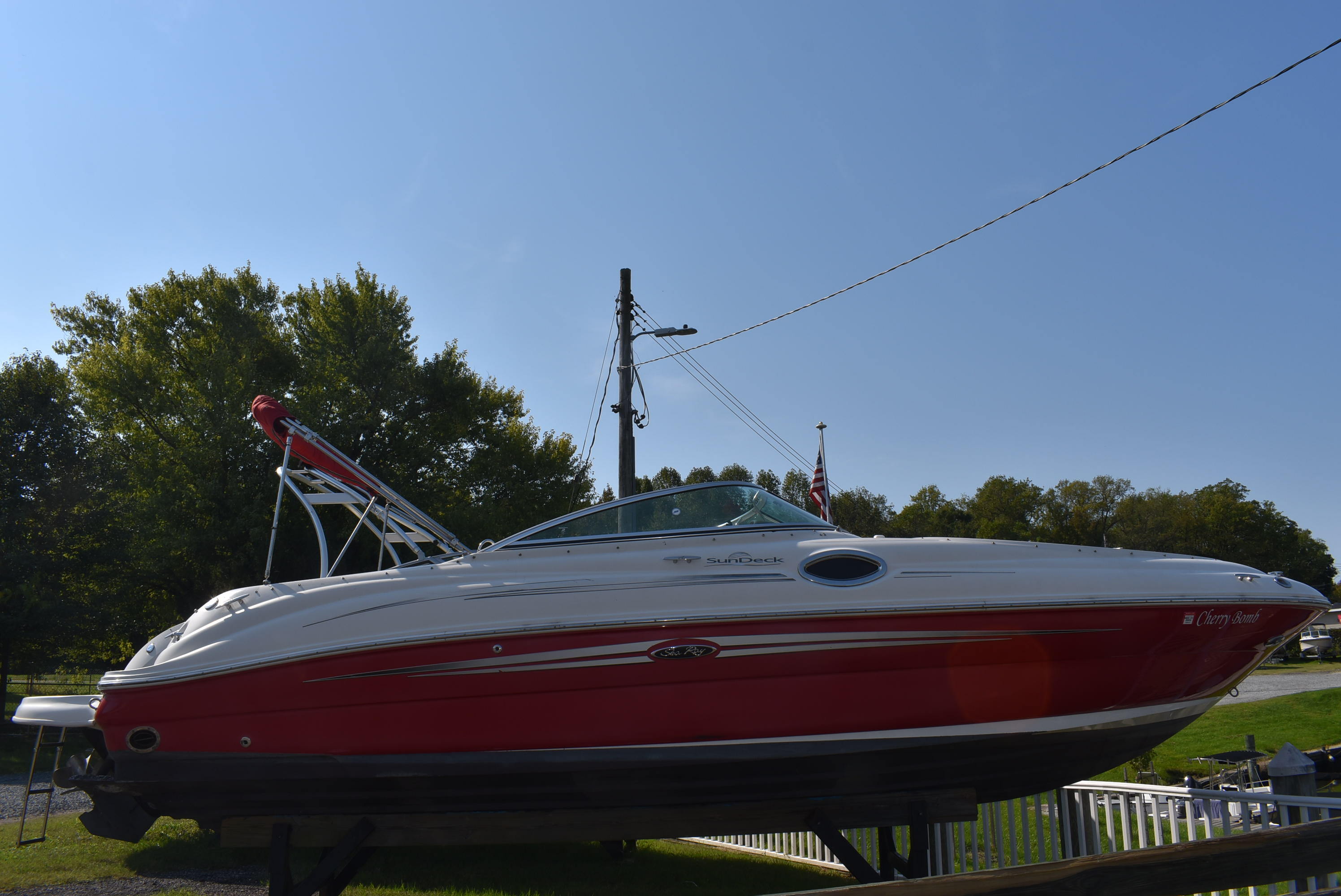 Photo of 2008 Sea Ray 240 Sundeck